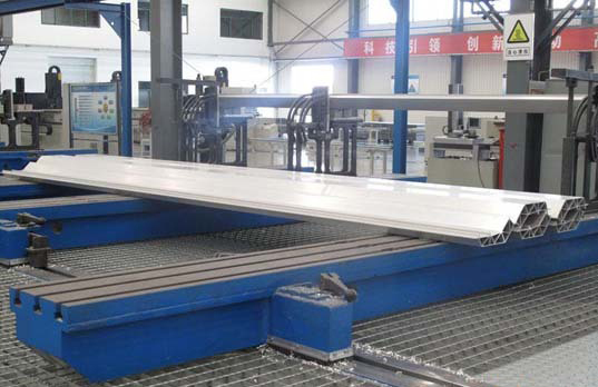 工業鋁型材加工 工業鋁型材加工